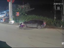 Cảnh báo hành vi đổ rác trái phép tại cổng chào xã Suối Hai - tại địa bàn thôn Việt Long