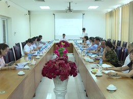 BAN VĂN HÓA - XÃ HỘI HĐND XÃ PHÚC THỊNH GIÁM SÁT HOẠT ĐỘNG TẠI TRẠM Y TẾ XÃ
