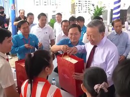 Chào mừng Đại hội Công đoàn Việt Nam lần thứ XIV, nhiệm kỳ 2026 – 2031