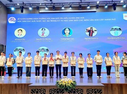 Ứng Hòa: Tuyên dương 270 học sinh tiêu biểu năm học 2023-2024