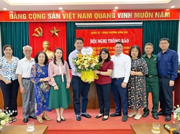 PHƯỜNG HÀNG BÀI THÔNG BÁO QUYẾT ĐỊNH CỦA QUẬN ỦY VÀ UBND QUẬN HOÀN KIẾM VỀ CÔNG TÁC CÁN BỘ CỦA PHƯỜNG .