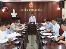 HĐND huyện thẩm tra các báo cáo, tờ trình và dự thảo Nghị quyết trình kỳ họp chuyên đề (Kỳ họp thứ 17)