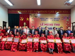 Đảng ủy, HĐND, UBND, UBMTTQ, Hội NCT xã Thọ Xuân tổ chức Lễ mững Thọ người cao tuổi năm 2025