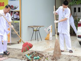Người dân cần chủ động vệ sinh môi trường, phòng chống dịch bệnh trong, sau bão và mưa lũ, bảo vệ sức khỏe bản thân và cộng đồng