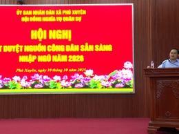 Hội đồng NVQS xã họp xét duyệt nguồn công dân trong độ tuổi sẵn sàng nhập ngũ năm 2026