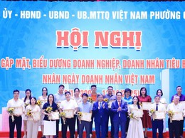Phó Chủ tịch UBND TP Hà Nội Trương Việt Dũng gặp mặt doanh nghiệp phường Cầu Giấy