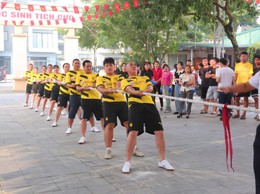 Sôi nổi Giải Kéo co, Cầu lông Đại hội Thể dục Thể thao phường Dương Nội lần thứ I
