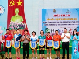 Hồng Sơn sôi nổi Hội thao chào mừng kỷ niệm 95 năm thành lập Hội Nông dân Việt Nam và Hội LHPN Việt Nam