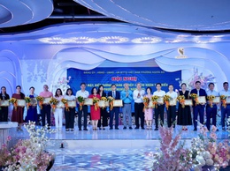 Phường Nghĩa Đô biểu dương 39 doanh nghiệp, doanh nhân tiêu biểu nhân kỷ niệm 21 năm ngày doanh nhân Việt Nam