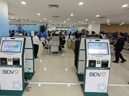 Hà Nội thí điểm mô hình kiosk dịch vụ công tại khu dân cư: Giải pháp thông minh phục vụ người dân