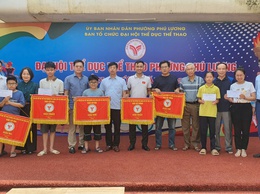 Sôi nổi giải kéo co, bóng chuyền hơi, cờ vua, cờ tướng - Đại hội thể dục thể thao phường Phú Lương lần I - năm 2025