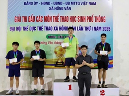 XÃ HỒNG VÂN: TỔ CHỨC THÀNH CÔNG GIẢI CẦU LÔNG HỌC SINH (TRONG KHUÔN KHỔ ĐẠI HỘI TDTT XÃ HỒNG VÂN LẦN THỨ I NĂM 2025)