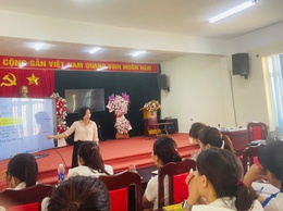 Trường Mầm non Nam Phong tổ chức tập huấn ứng dụng phương pháp giáo dục STEAM cho giáo viên
