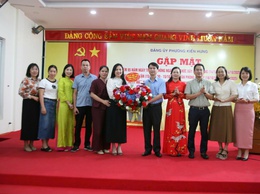 Đảng ủy phường Kiến Hưng gặp mặt cán bộ nhân ngày truyền thống các Ban xây dựng Đảng