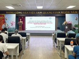 Bệnh viện Thanh Nhàn đẩy mạnh nghiên cứu khoa học và cập nhật kỹ thuật cao trong các buổi sinh hoạt khoa học