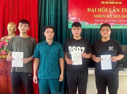 NHIỀU THANH NIÊN XÃ HỒNG VÂN TỰ NGUYỆN VIẾT ĐƠN XIN NHẬP NGŨ