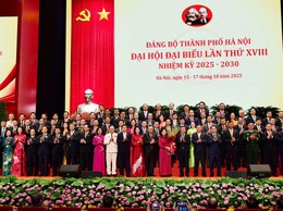 Ra mắt Ban Chấp hành Đảng bộ thành phố Hà Nội khóa XVIII