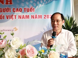 250 người cao tuổi xã Cổ Đô được khám bệnh, tư vấn và cấp thuốc miễn phí