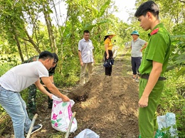 XÃ THANH TRÌ: CHÍNH QUYỀN VÀ NHÂN DÂN ĐỒNG LÒNG KHẮC PHỤC ẢNH HƯỞNG DO BÃO SỐ 10 (BUALOI) GÂY RA