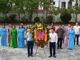 CÔNG ĐOÀN XÃ THANH OAI DÂNG HƯƠNG TƯỞNG NIỆM CÁC ANH HÙNG LIỆT SĨ TRƯỚC THỀM ĐẠI HỘI CÔNG ĐOÀN LẦN THỨ I, NHIỆM KỲ 2025–2030