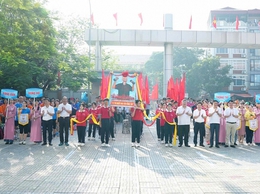 Sôi động ngày hội thể thao Định Công