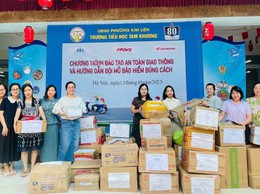 Trường Tiểu học Tam Khương chung tay sẻ chia – Hướng về đồng bào thân yêu