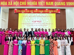 Phường Tây Tựu: Gặp mặt nữ cán bộ, công chức, viên chức, người lao động nhân Ngày Phụ nữ Việt Nam 20/10