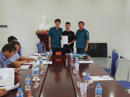 Nhiều thanh niên xã Hồng Sơn viết đơn tình nguyện nhập ngũ năm 2026