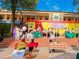 Trường THCS Đông Sơn tổ chức Hội thi “Khéo tay hay làm”