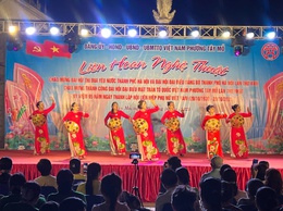 Phường Tây Mỗ tổ chức liên hoan nghệ thuật chào mừng thành công Đại hội Đảng bộ thành phố Hà Nội lần thứ XVIII