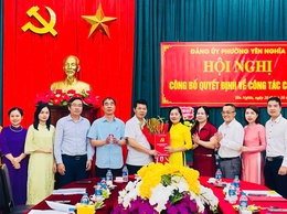 ĐẢNG UỶ PHƯỜNG YÊN NGHĨA TỔ CHỨC HỘI NGHỊ CÔNG BỐ QUYẾT ĐỊNH VỀ CÔNG TÁC CÁN BỘ