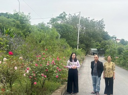 Đoàn kiểm tra số 1 xã Quốc Oai kiểm tra, chấm điểm cuộc thi “Giữ gìn thôn Sáng – Xanh – Sạch – Đẹp – An toàn” tháng 9/2025