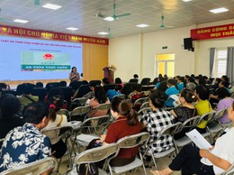 UBND phường Tương Mai tổ chức tập huấn, cập nhật kiến thức về An toàn thực phẩm nông, lâm, thuỷ sản cho người tiêu dùng trên địa bàn Phường