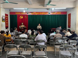 Tiếp tục đẩy mạnh tiến độ thực hiện Thu thuế sử dụng đất phi nông nghiệp năm 2025 và Chiến dịch 90 ngày “làm giàu, làm sạch cơ sở dữ liệu quốc gia về đất đai” trên địa bàn phường