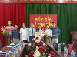 Đồng chí Nguyễn Thị Oanh tiếp tục được bổ nhiệm giữ chức Hiệu trưởng trường Tiểu học Sơn Đồng