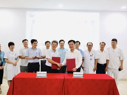 Bệnh viện đa khoa Ba Vì kí kết thỏa thuận chuyển giao kỹ thuật mổ Phaco với Bệnh viện Mắt Trung ương