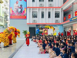 TRƯỜNG TIỂU HỌC ĐOÀN THỊ ĐIỂM - MÙA TRUNG THU ĐẦU TIÊN ẤM ÁP YÊU THƯƠNG, NƠI GẮN KẾT NHÀ TRƯỜNG VÀ GIA ĐÌNH TRONG HOẠT ĐỘNG GIÁO DỤC.