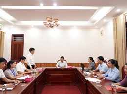 Chi bộ Văn phòng, Đảng ủy các cơ quan Đảng phường Chương Mỹ tổ chức sinh hoạt chuyên đề “Nâng cao chất lượng tham mưu và ứng dụng công nghệ thông tin, chuyển đổi số của Văn phòng Đảng ủy phường Chương Mỹ”
