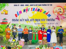 Thiếu nhi phường Tây Tựu náo nức vui  “Đêm hội Trăng rằm 2025”