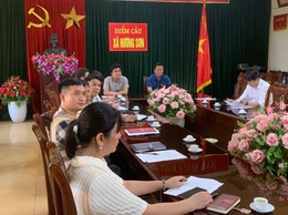 Xã Hương Sơn chủ động triển khai các biện pháp ứng phó với bão số 11 theo chỉ đạo của Thành phố