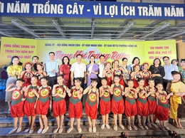 TƯNG BỪNG “ĐÊM HỘI TRĂNG RẰM TRUNG THU 2025” – THỂ HIỆN SỰ QUAN TÂM SÂU SẮC CỦA CHÍNH QUYỀN PHƯỜNG HỒNG HÀ DÀNH CHO THIẾU NHI