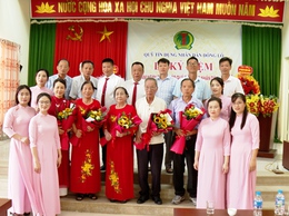 QUỸ TÍN DỤNG NHÂN DÂN ĐÔNG LỖ: 30 NĂM XÂY DỰNG, ĐỒNG HÀNH, KHẲNG ĐỊNH NIỀM TIN.
