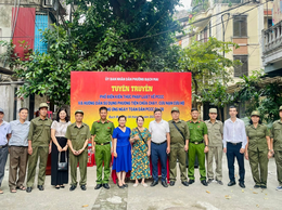 Phường Bạch Mai tổ chức phổ biến pháp luật về PCCC và thực tập sử dụng trang thiết bị chữa cháy hưởng ứng Ngày toàn dân phòng cháy và chữa cháy 04/10