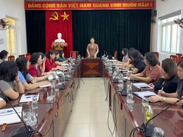 UBND phường Long Biên tổ chức họp giao ban khối giáo dục tháng 10/2025