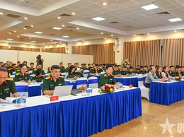 CDC Hà Nội tập huấn an toàn tiêm chủng cho lực lượng quân y