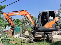 Phường Thanh Liệt ra quân cưỡng chế các công trình vi phạm