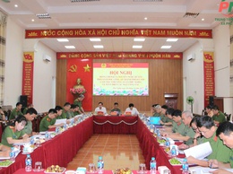Lãnh đạo Công an Thành phố Hà Nội kiểm tra, đánh giá kết quả triển khai thực hiện các mặt công tác của Công an xã Phú Nghĩa