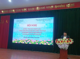 Phường Hồng Hà tổ chức Lễ hưởng ứng “Ngày Pháp luật nước Cộng hòa xã hội chủ nghĩa Việt Nam” năm 2025