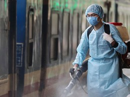 PHƯỜNG YÊN NGHĨA TRIỂN KHAI TỔNG VỆ SINH, KHỬ TRÙNG, TIÊU ĐỘC MÔI TRƯỜNG PHÒNG, CHỐNG DỊCH BỆNH GIA SÚC, GIA CẦM 