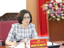 Thường trực Đảng ủy xã Quang Minh làm việc với các chi bộ doanh nghiệp